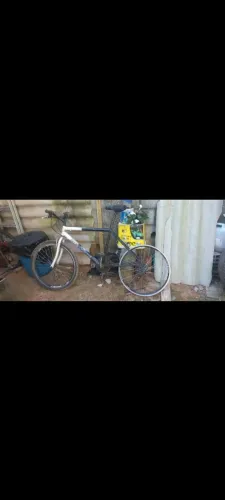 Bicleta