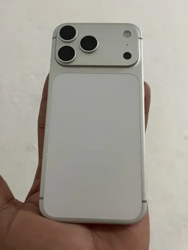 iPhone 17 pro Max Silver 256GB