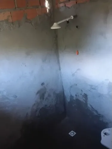 Vende casa no Jorge Teixeira
