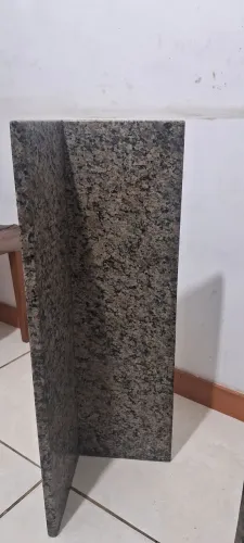 Suporte para mesa.