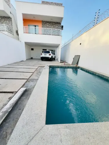 Belíssima casa para locação no Araçagy
