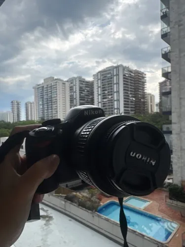 CÂMERA NIKON D3100