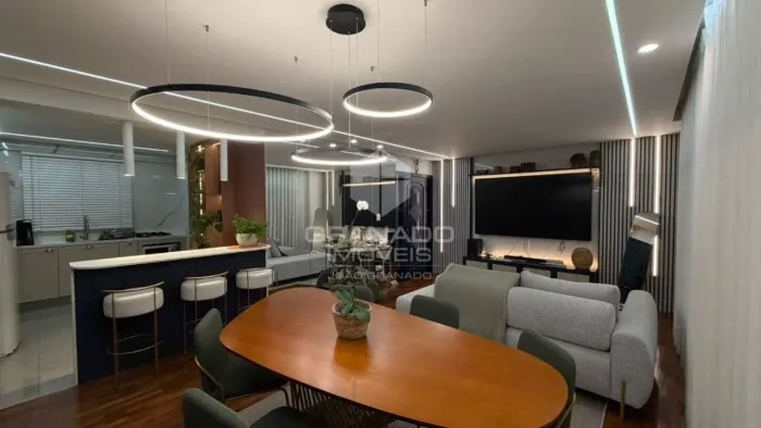 Apartamento com 3 dormitórios à venda, 117 m² por R$ 920.000,00 - Zona 07 - Maringá/PR