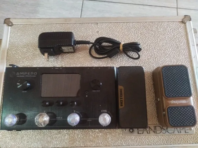 PEDALEIRA TOP AMPERO HOTONE MP100 +PADAL DE VOLUME E EXPRESSÃO SONICAKE