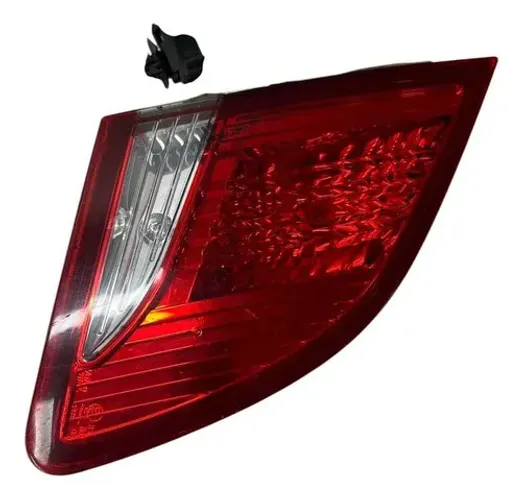 Lanterna Tampa Mala Esquerda Peugeot 408 2011 Esquerdo/motorista Vermelho