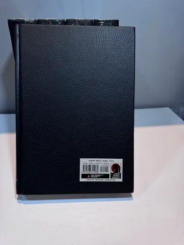 Berserk Deluxe Edition vol.1 R$200