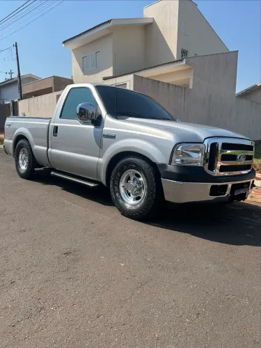 Ford F-250 XLT 4.2 TB Diesel 2002