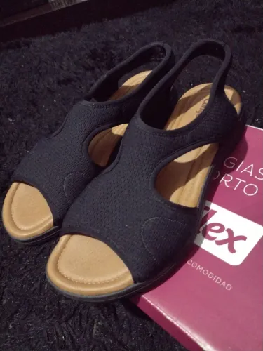 Sandália Comfortflex n° 39