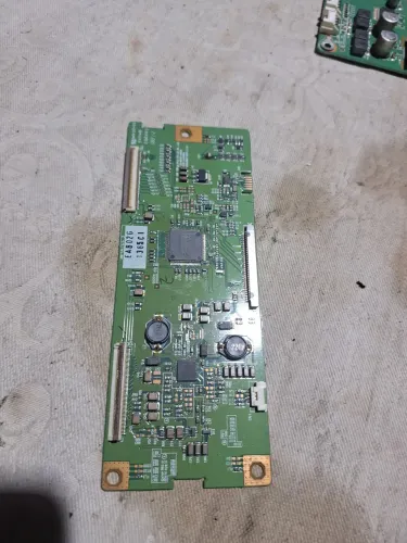 Placa tecon sharp lc42sv32b