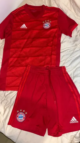 Conjunto Oficial Bayern de Munique