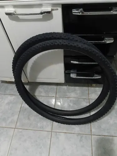 Pneu