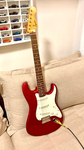 Guitarra Stratocaster Squier Classic vibe