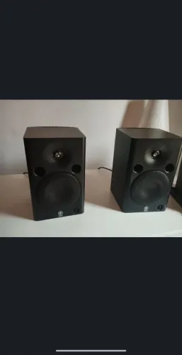 Par Caixas ativas yamaha msp5