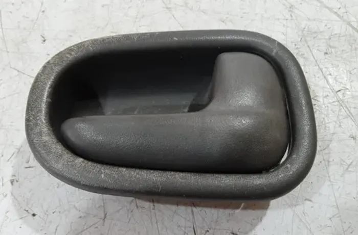Maçaneta Direita Sportage 1999 2000 2001 2002