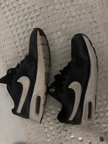 Tênis Nike Air Max Excee
