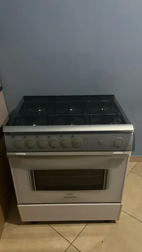 Fogão 6 bocas usado, em ótimo estado! 