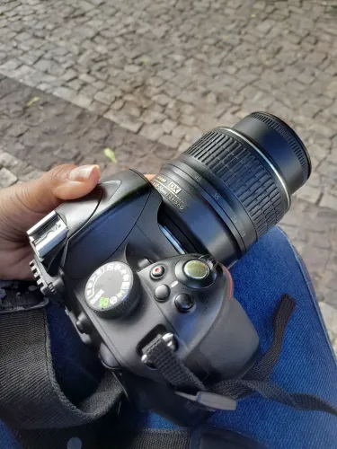 CÂMERA NIKON D3200