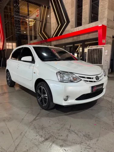 Toyota Etios XS 1.5 Flex 16V 5P Mec. 2016
