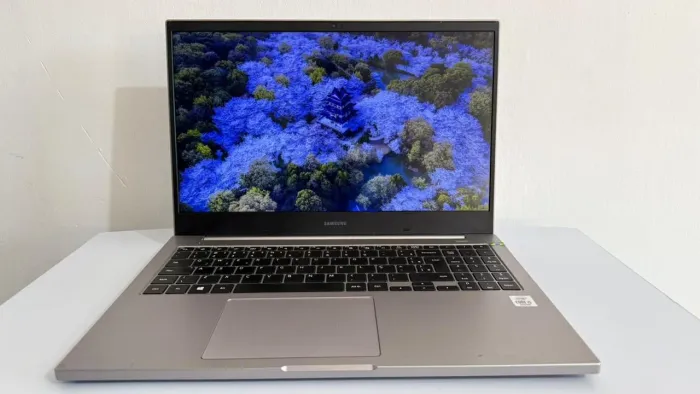 Notebook Samsung i5 10 geração