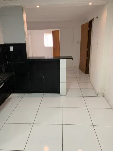 ALUGA-SE CASA - FARIAS BRITO (FORTALEZA/CE)