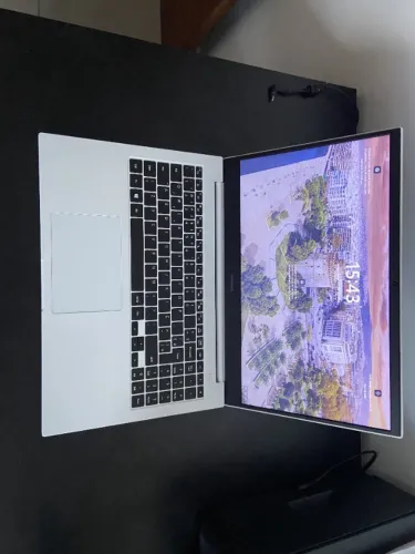 Notebook Samsung Book E30