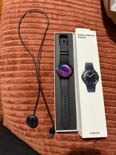 Galaxy Watch 4 Classic - Samsung - Original