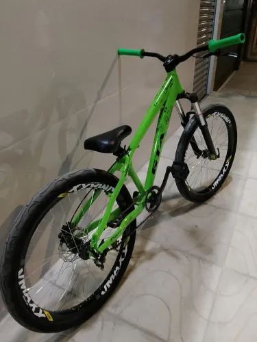 Bicicleta Gta Rebel