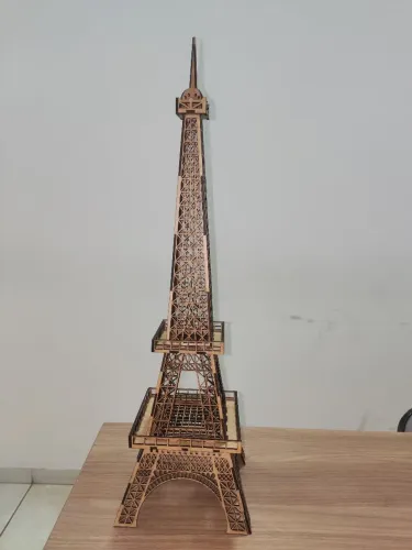 Torre Eiffel em Mdf de 60 CM