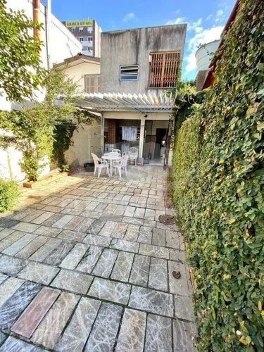 Sobrado para Venda - 169.4m², 3 dormitórios, sendo 1 suites, Cidade Baixa