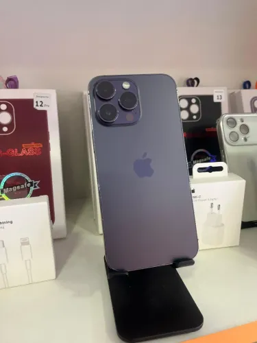 Apple Iphone 14 Pro Versão top de linha, cor Roxo Profundo bateria entre 85 e 90%