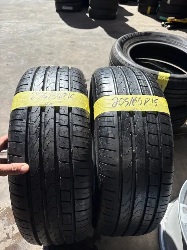 Pneus 205/60r15 Par Pirelli 