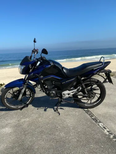 Moto Titan 160