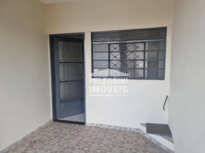 Casa com 2 dormitórios para alugar, 200 m² por R$ 2.779,00/mês - Jardim Pacaembu - Campina