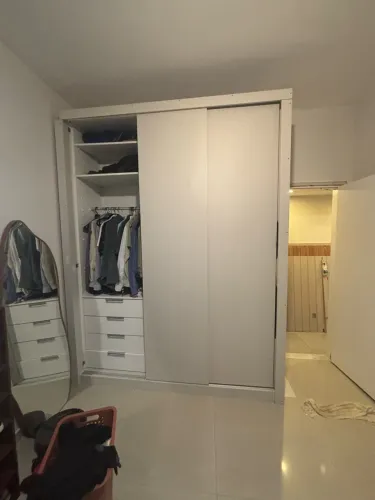 Guarda roupas tipo Closet