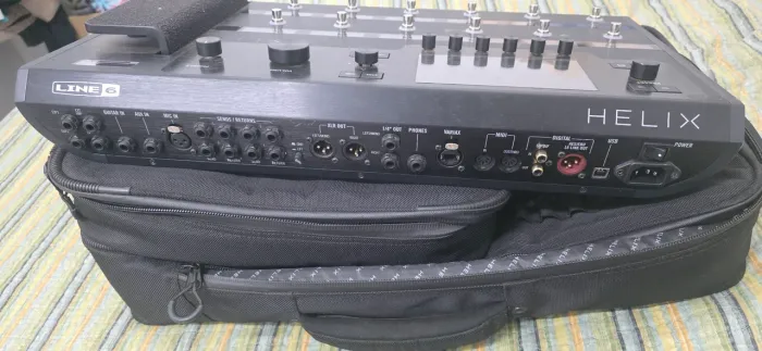 Line 6 Helix  Floor