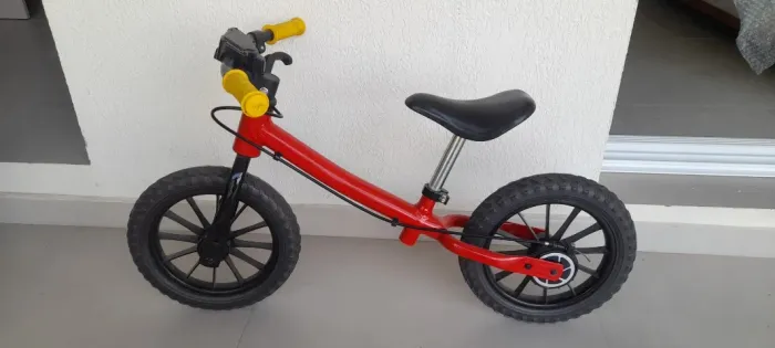 Bicicleta de equilíbrio
