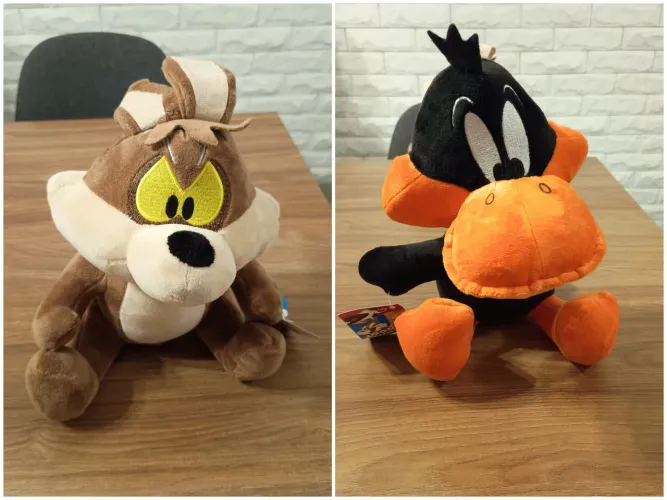 Kit pelúcias Coyote + Patolino looney tunes 30 cm