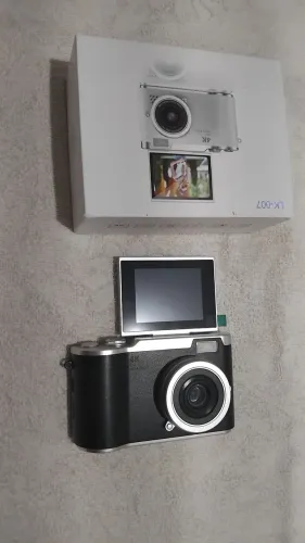 Camera fotográfica digital