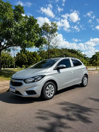 Chevrolet Onix Hatch LT 1.0 8V Flex Mec. 4P 2019