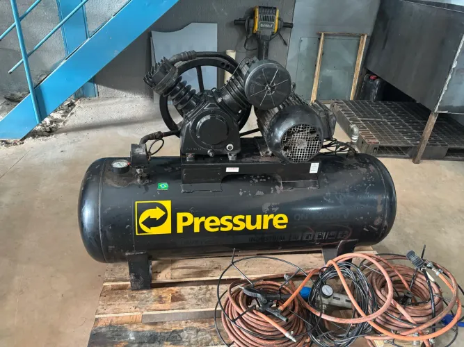 Compressor de Ar 20 pés trifásico