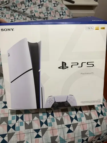 PlayStation 5 com mídia física