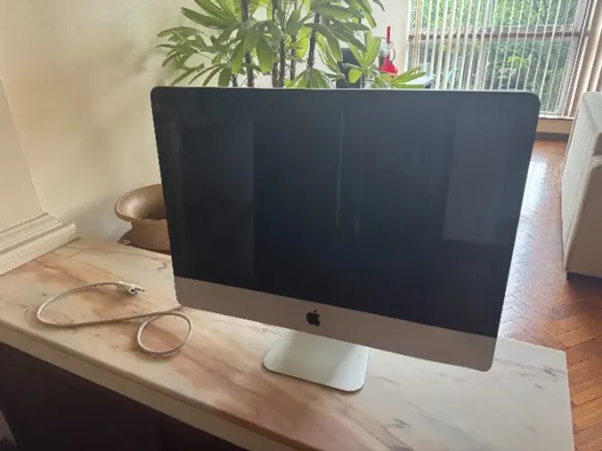 imac 21 2011