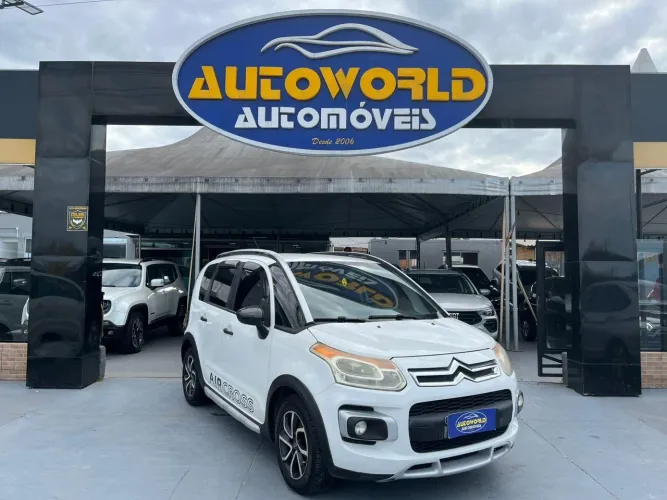 Citroen Aircross GLX 1.6 Flex 16V 5P Aut. 2013
