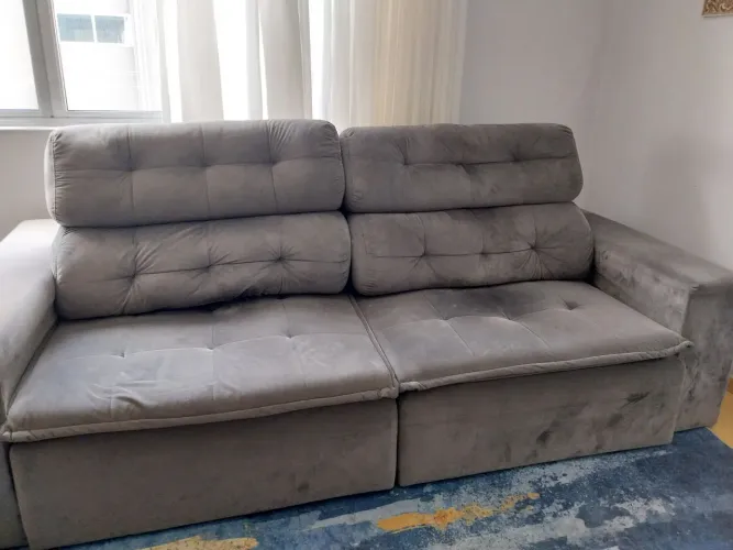 Sofá retrátil reclinável