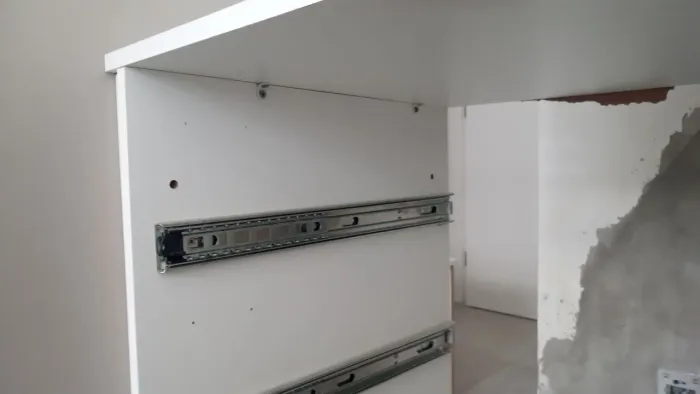 Reparo e  modificação de Móveis de MDF