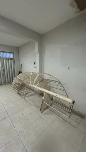 Escada de ferro caracol