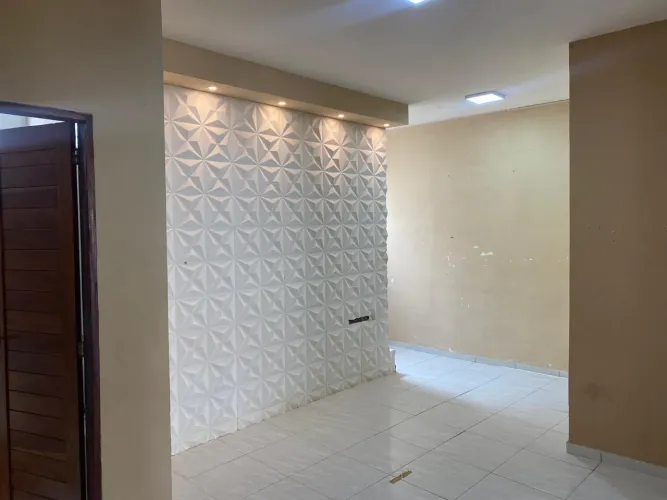 VENDE-SE OU ALUGA-SE CASA EM GUAMARÉ PRÓXIMA A ORLA ARATUÁ