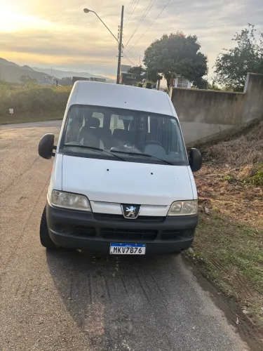Peugeot Boxer 2.3 Minibus 15/16l TB Diesel. 2013