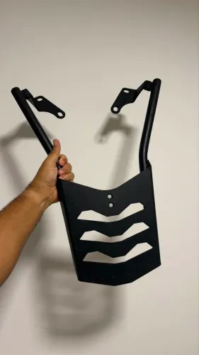 Suporte para baú Nmax Yamaha