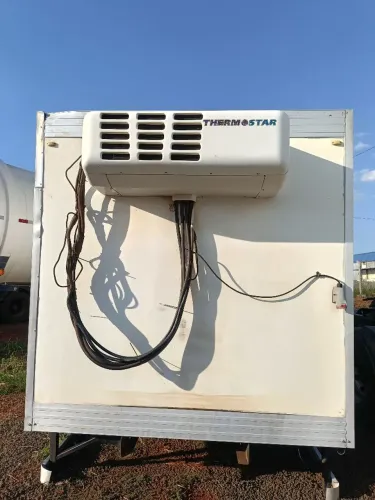 Baú refrigerado